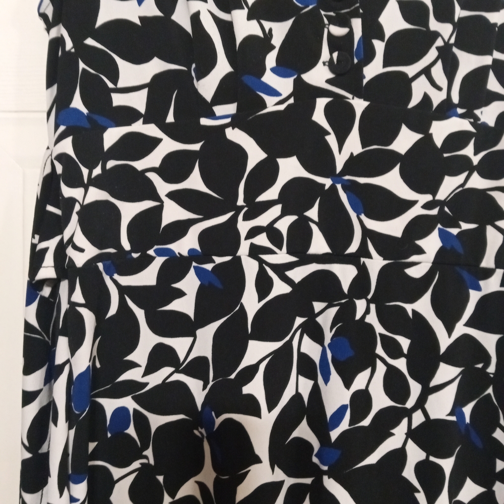 Ann Taylor Black and Blue V-Neck Midi Sundress - Picture 3 of 7